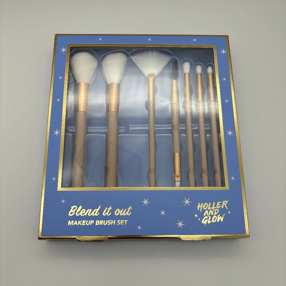 Holler and Glow 7ct Blend it Out Makeup Brush Gift Set NEW